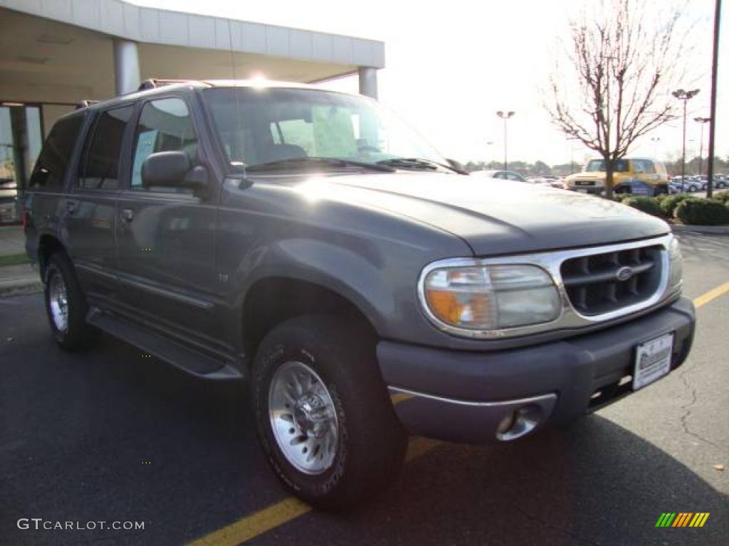 1999 Explorer XLT 4x4 - Medium Platinum Metallic / Medium Graphite Grey photo #7