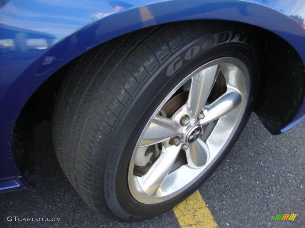 2006 Mustang GT Premium Coupe - Vista Blue Metallic / Light Parchment photo #22