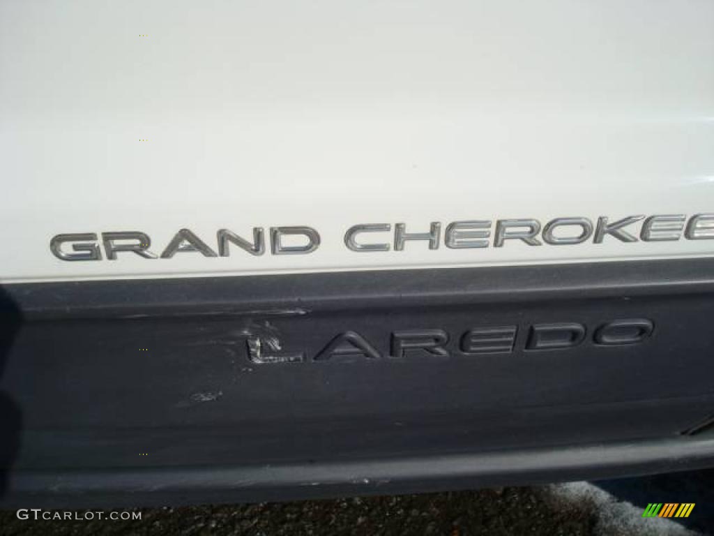 2001 Grand Cherokee Laredo 4x4 - Stone White / Agate photo #9
