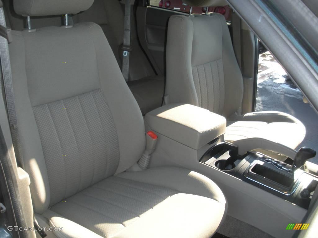 2005 Grand Cherokee Laredo 4x4 - Deep Beryl Green Pearl / Khaki photo #15