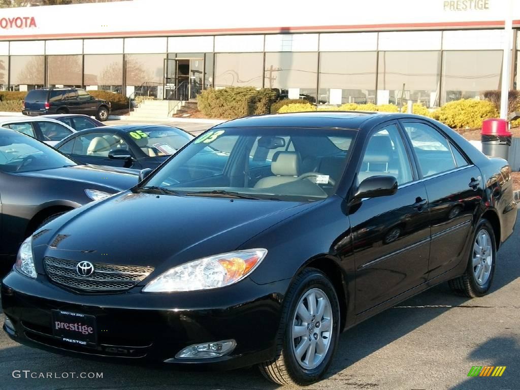 2003 Camry XLE V6 - Black / Taupe photo #1