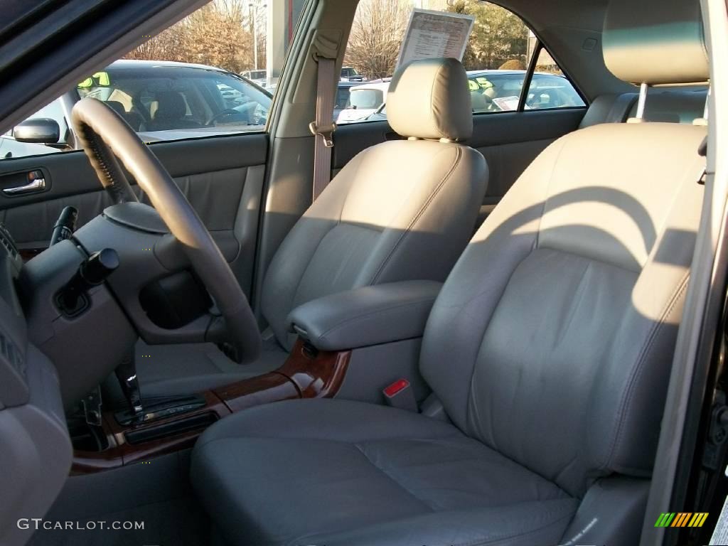 2003 Camry XLE V6 - Black / Taupe photo #8