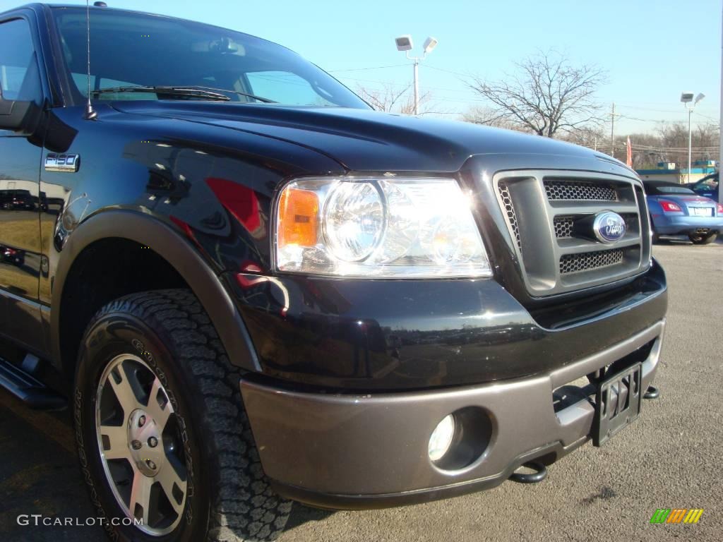 2006 F150 FX4 SuperCab 4x4 - Black / Black/Medium Flint photo #22