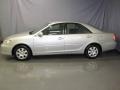 Lunar Mist Metallic - Camry LE Photo No. 2