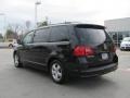 2009 Nocturne Black Metallic Volkswagen Routan SE  photo #3