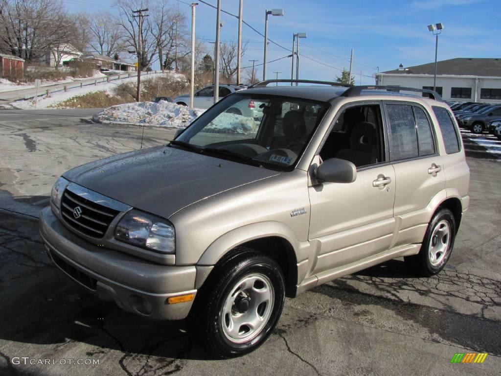 2005 Grand Vitara LX 4WD - Cool Beige Metallic / Beige photo #5