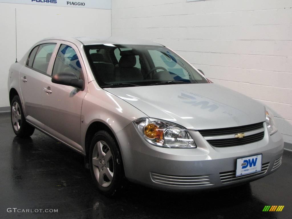 Ultra Silver Metallic Chevrolet Cobalt