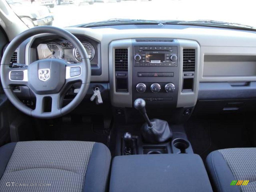 2010 Ram 3500 ST Crew Cab 4x4 Dually - Bright White / Dark Slate/Medium Graystone photo #21