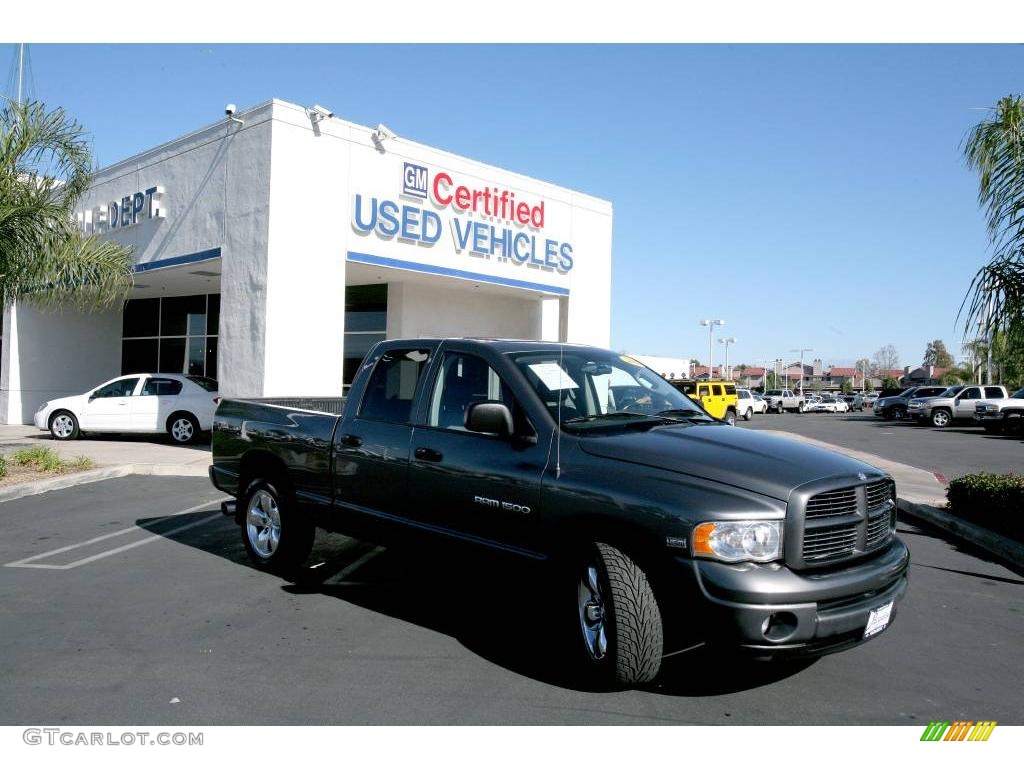 2003 Ram 1500 Laramie Quad Cab - Graphite Metallic / Black photo #1