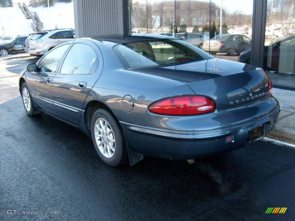 2000 Concorde LX - Steel Blue Metallic / Medium Quartz Gray photo #3