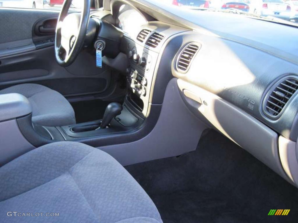 2000 Intrepid  - Dark Garnet Red Metallic / Medium Quartz photo #14