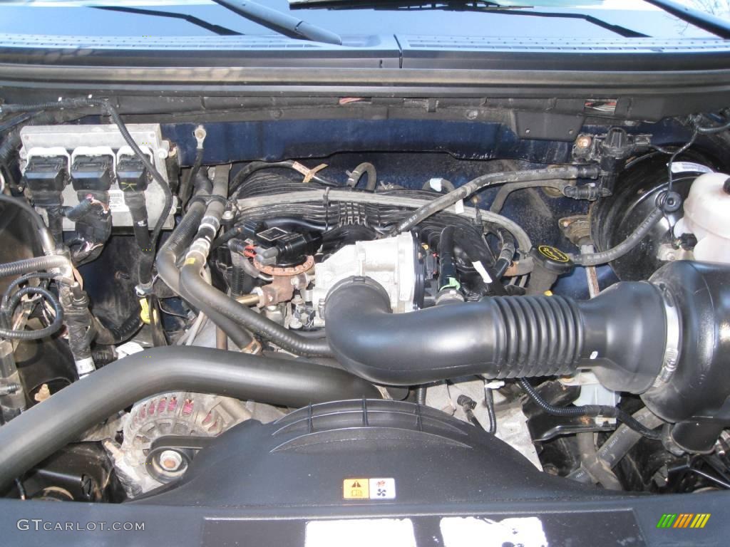 2007 F150 XL Regular Cab - Dark Blue Pearl Metallic / Medium Flint photo #31