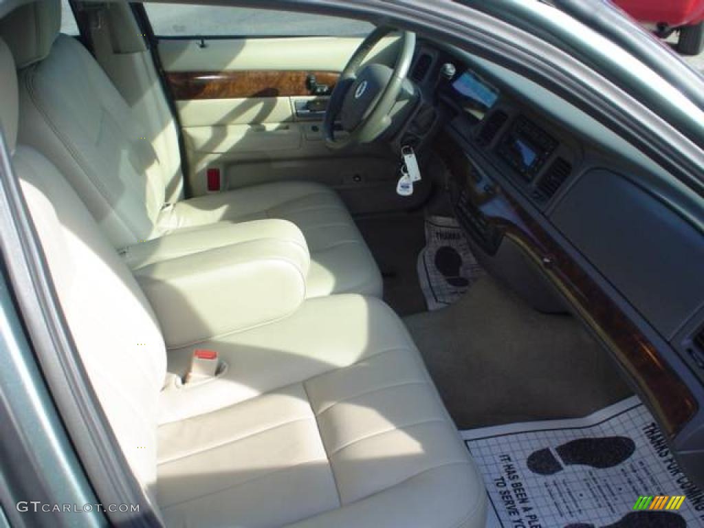 2006 Grand Marquis LS - Light Tundra Metallic / Light Camel photo #18