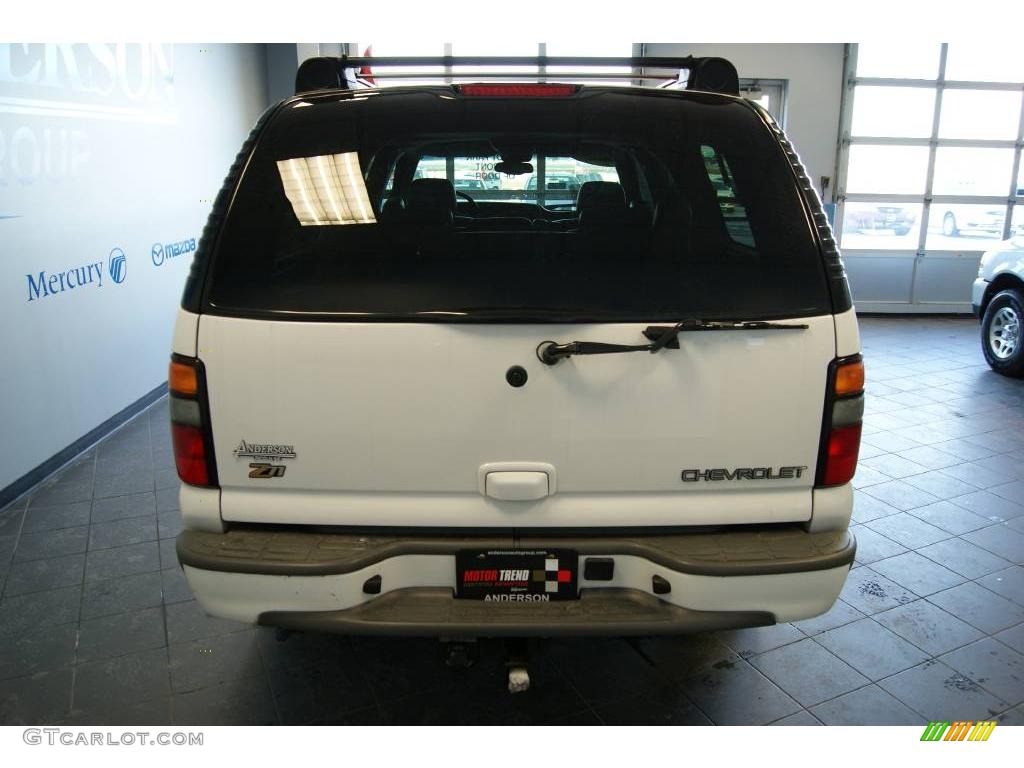 2004 Suburban 1500 Z71 4x4 - Summit White / Tan/Neutral photo #3