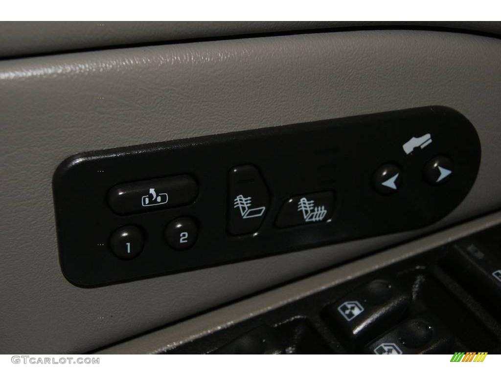 2004 Suburban 1500 Z71 4x4 - Summit White / Tan/Neutral photo #71