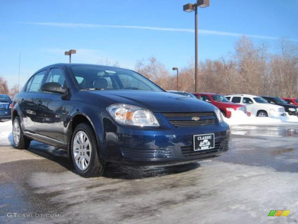 2010 Cobalt LS Sedan - Imperial Blue Metallic / Gray photo #3