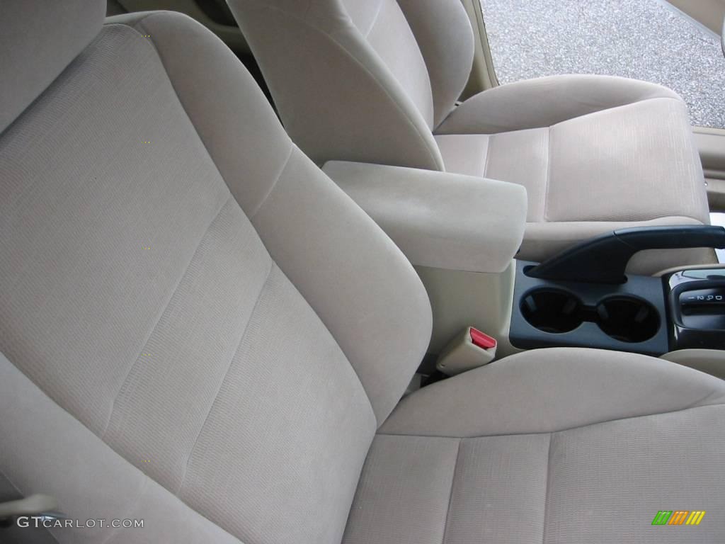 2007 Accord SE Sedan - Taffeta White / Ivory photo #16
