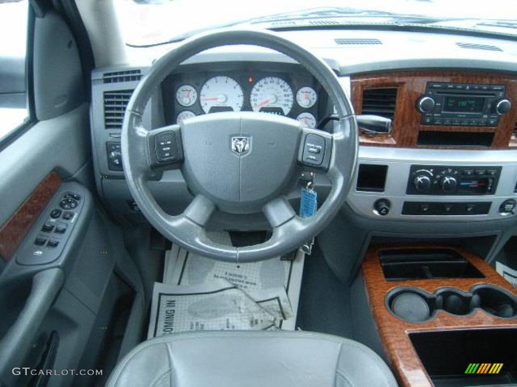 2007 Ram 1500 Laramie Quad Cab - Bright Silver Metallic / Medium Slate Gray photo #18