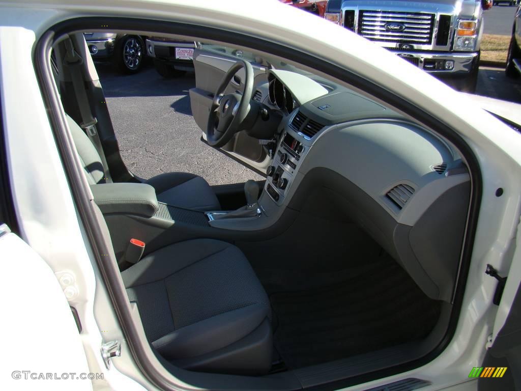 2008 Malibu LS Sedan - White / Titanium Gray photo #11