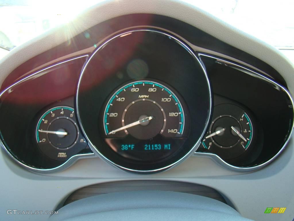 2008 Malibu LS Sedan - White / Titanium Gray photo #17