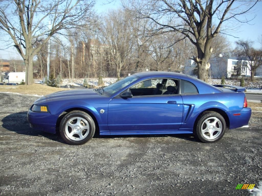 2004 Mustang V6 Coupe - Sonic Blue Metallic / Dark Charcoal photo #3