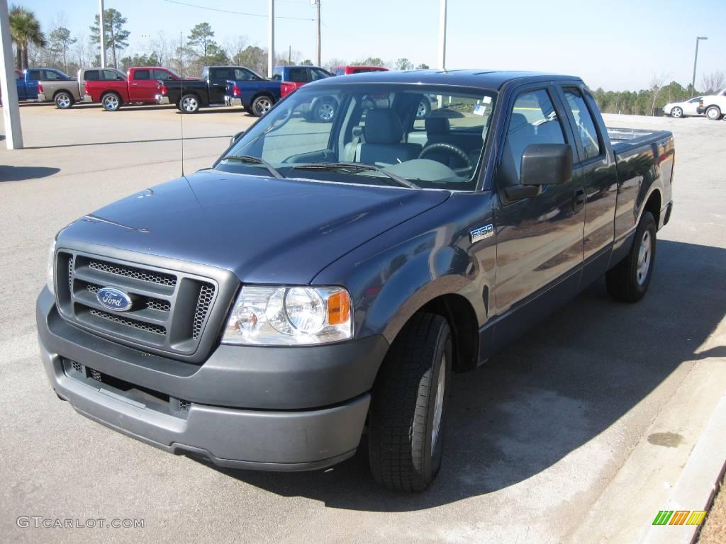 2005 F150 XL SuperCab - Medium Wedgewood Blue Metallic / Medium Flint Grey photo #3