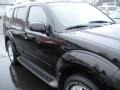 Super Black - Pathfinder SE 4x4 Photo No. 4
