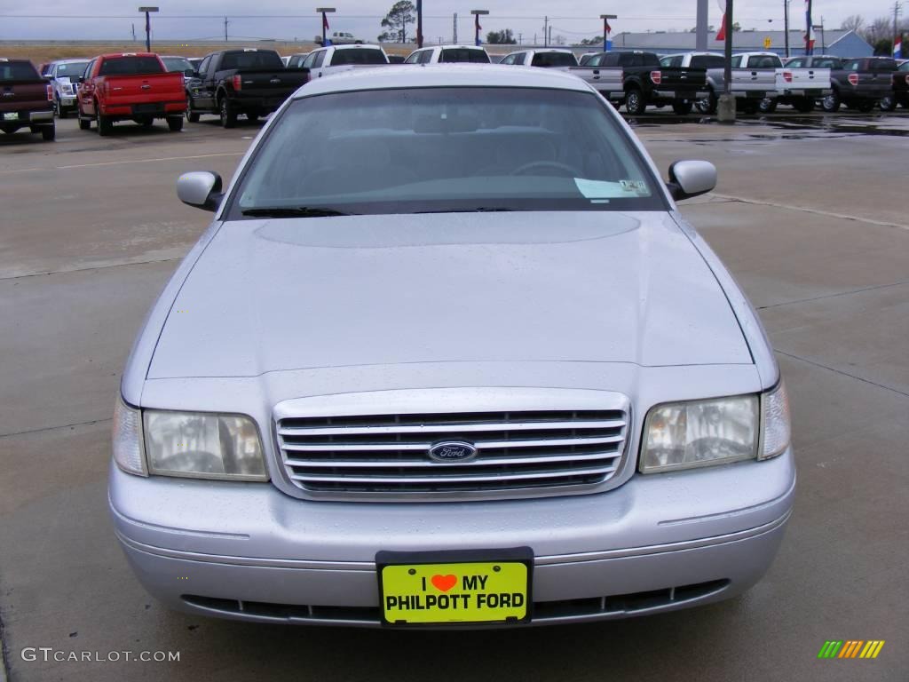 1999 Crown Victoria LX - Silver Frost Metallic / Light Graphite photo #8