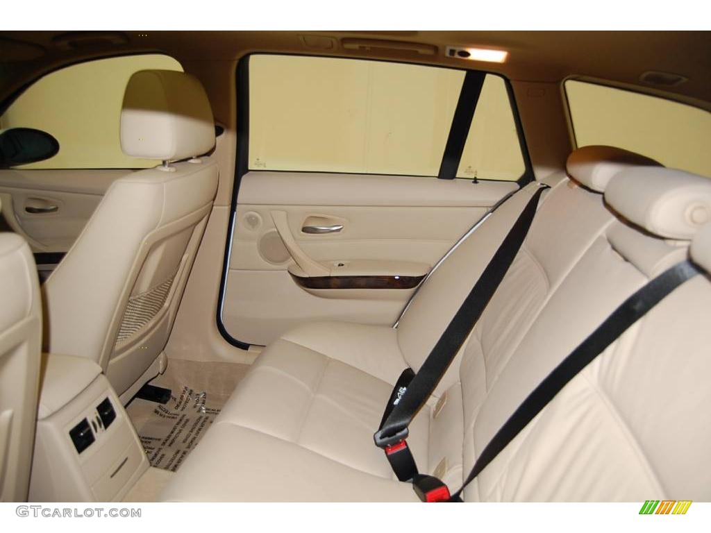2007 3 Series 328i Wagon - Alpine White / Beige photo #28
