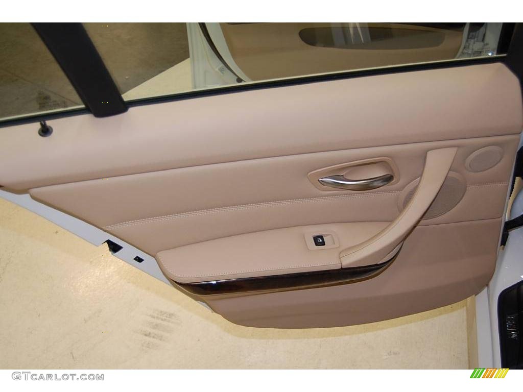 2007 3 Series 328i Wagon - Alpine White / Beige photo #31