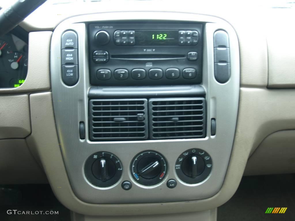 2004 Explorer XLT 4x4 - Mineral Grey Metallic / Medium Parchment photo #10