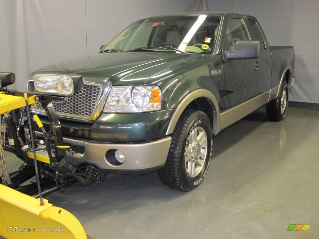 2006 F150 XLT SuperCab 4x4 - Aspen Green Metallic / Tan photo #1