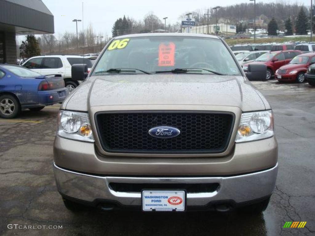 2006 F150 XLT SuperCab 4x4 - Arizona Beige Metallic / Tan photo #11