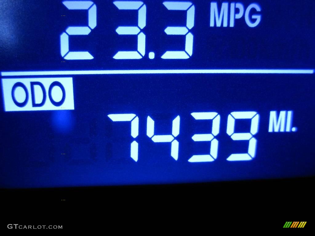 2009 Elantra Touring - Quicksilver / Gray photo #11