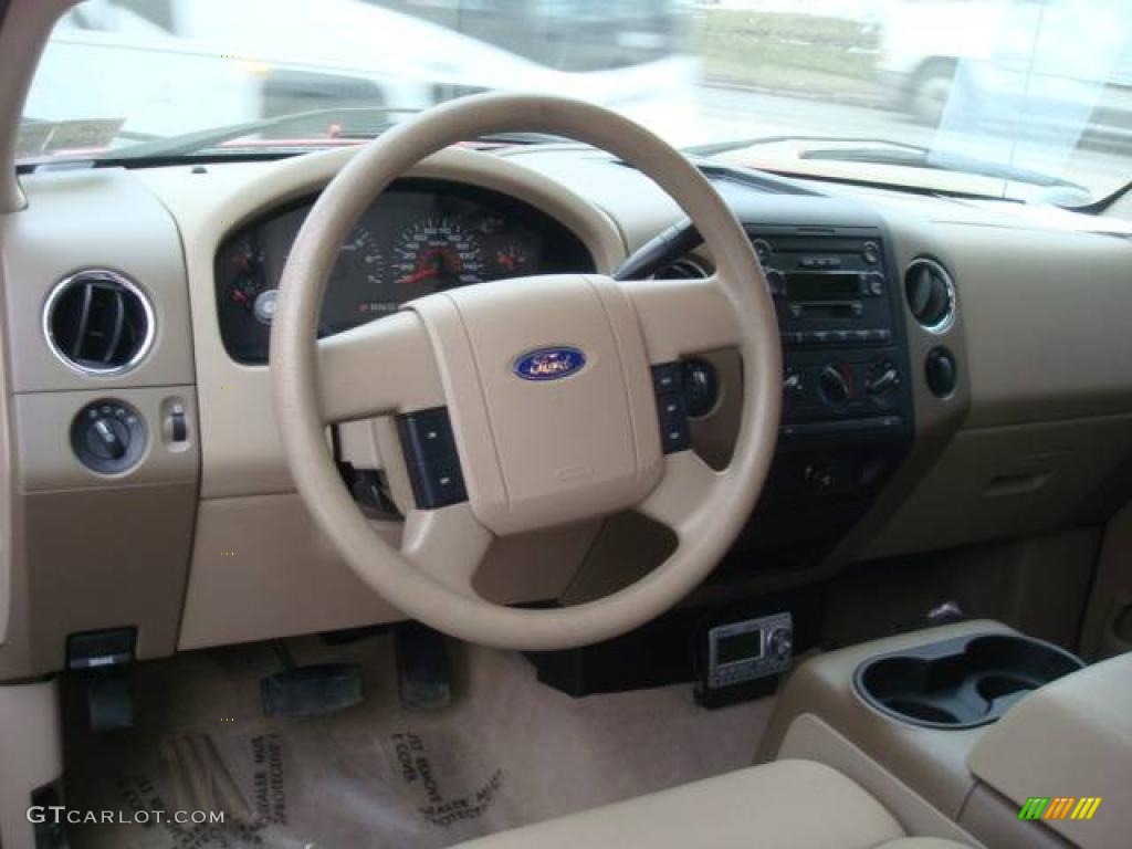 2005 F150 XLT SuperCab 4x4 - Bright Red / Tan photo #19