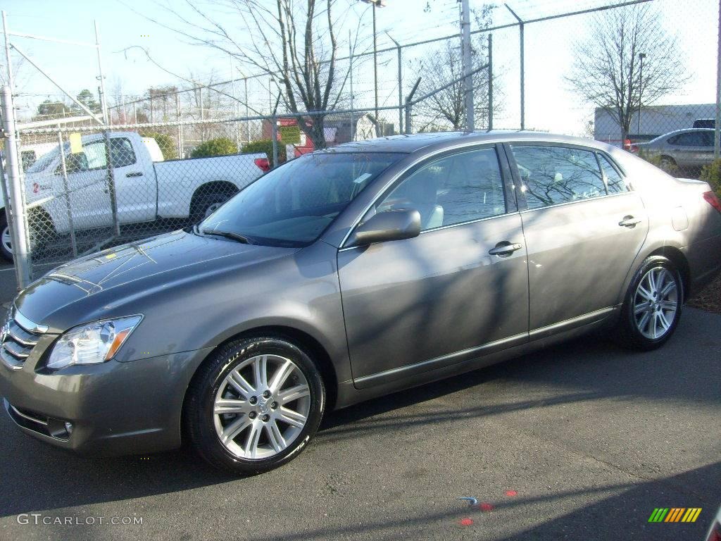 2007 Avalon Limited - Phantom Gray Pearl / Light Gray photo #1