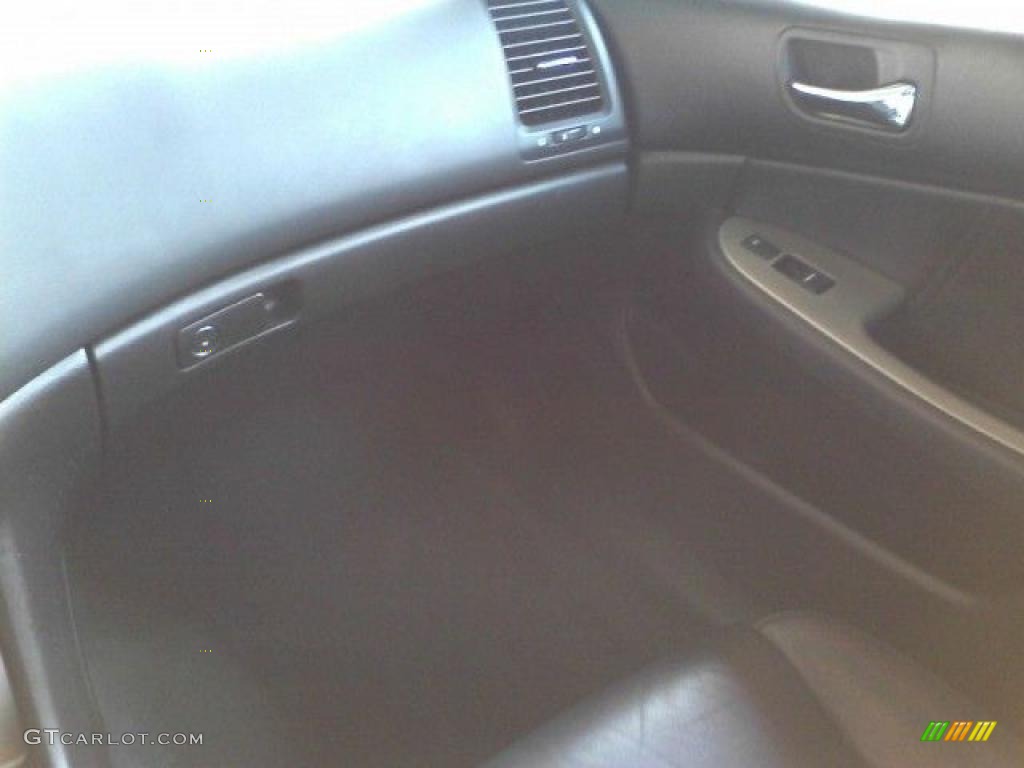 2004 Accord EX-L Sedan - Satin Silver Metallic / Black photo #11