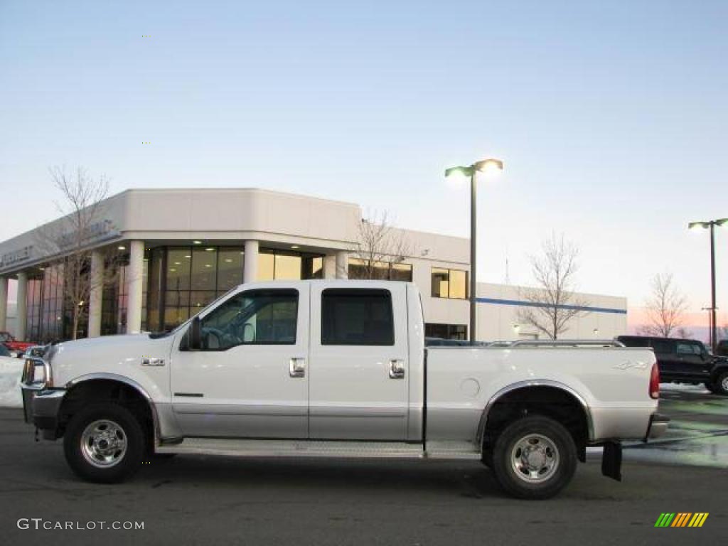 2003 F350 Super Duty Lariat Crew Cab - Oxford White / Medium Flint photo #1