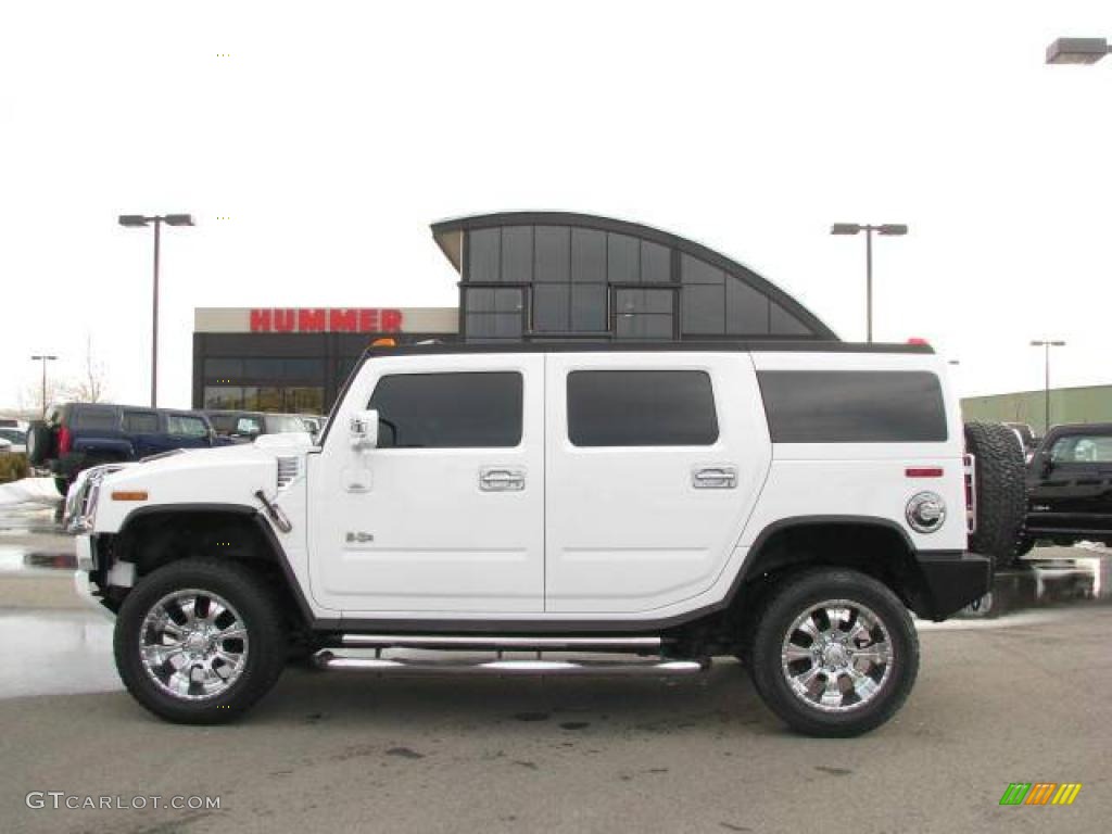 White Hummer H2