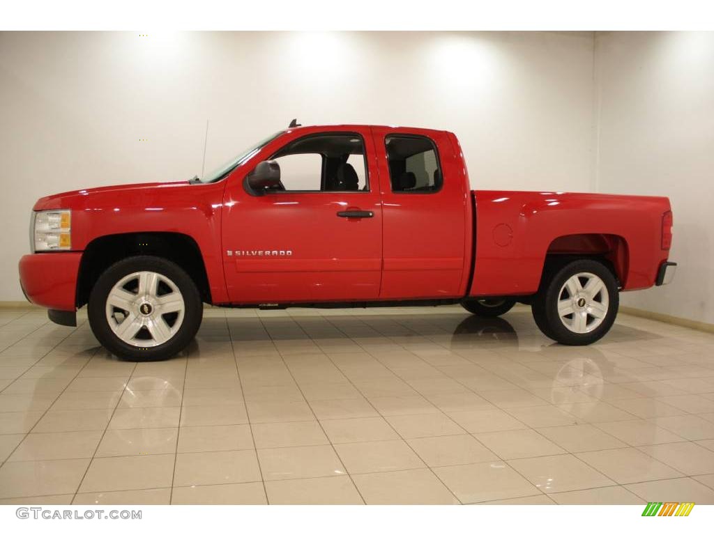 2008 Silverado 1500 LT Extended Cab - Victory Red / Ebony photo #4