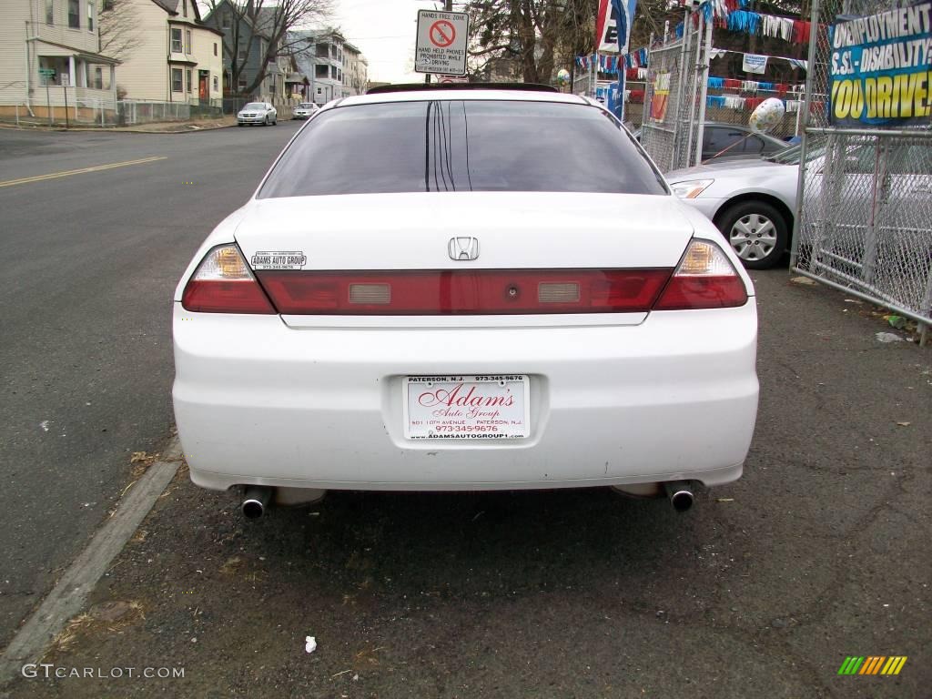 2002 Accord EX V6 Coupe - Taffeta White / Ivory photo #6