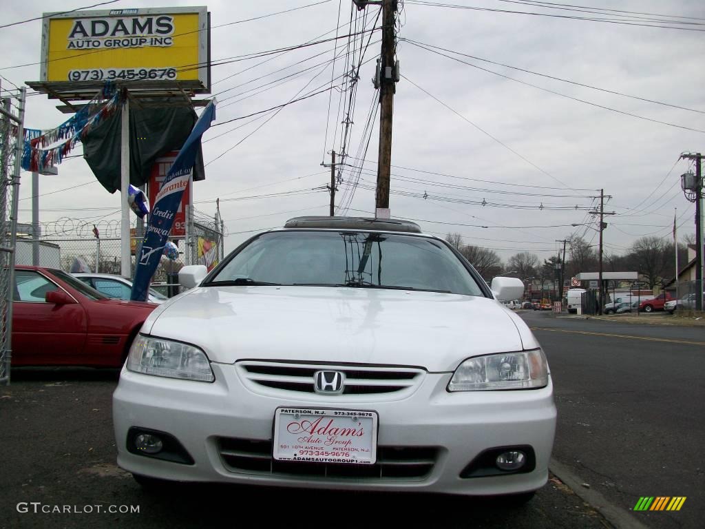 2002 Accord EX V6 Coupe - Taffeta White / Ivory photo #36