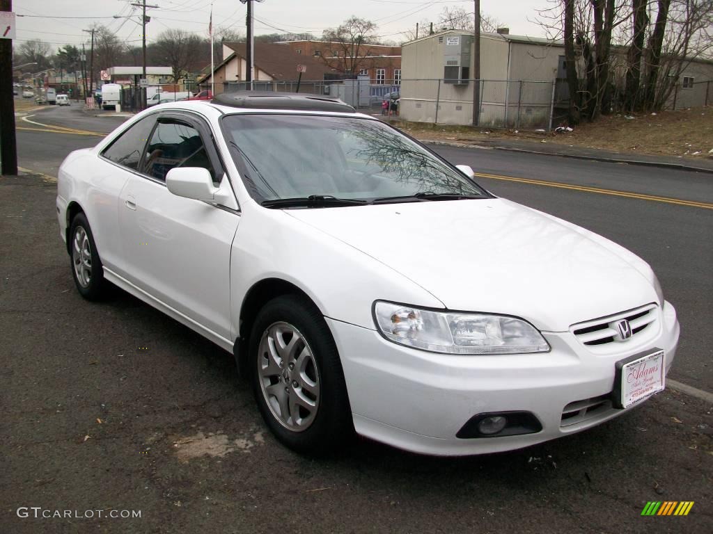 2002 Accord EX V6 Coupe - Taffeta White / Ivory photo #37