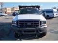 2004 Oxford White Ford F450 Super Duty XL SuperCab 4x4 Chassis Dump Truck  photo #2