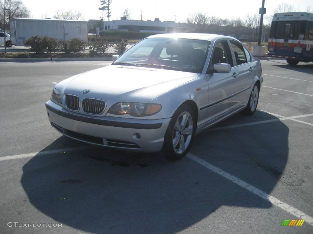 2005 3 Series 330i Sedan - Titanium Silver Metallic / Anthracite Black photo #1