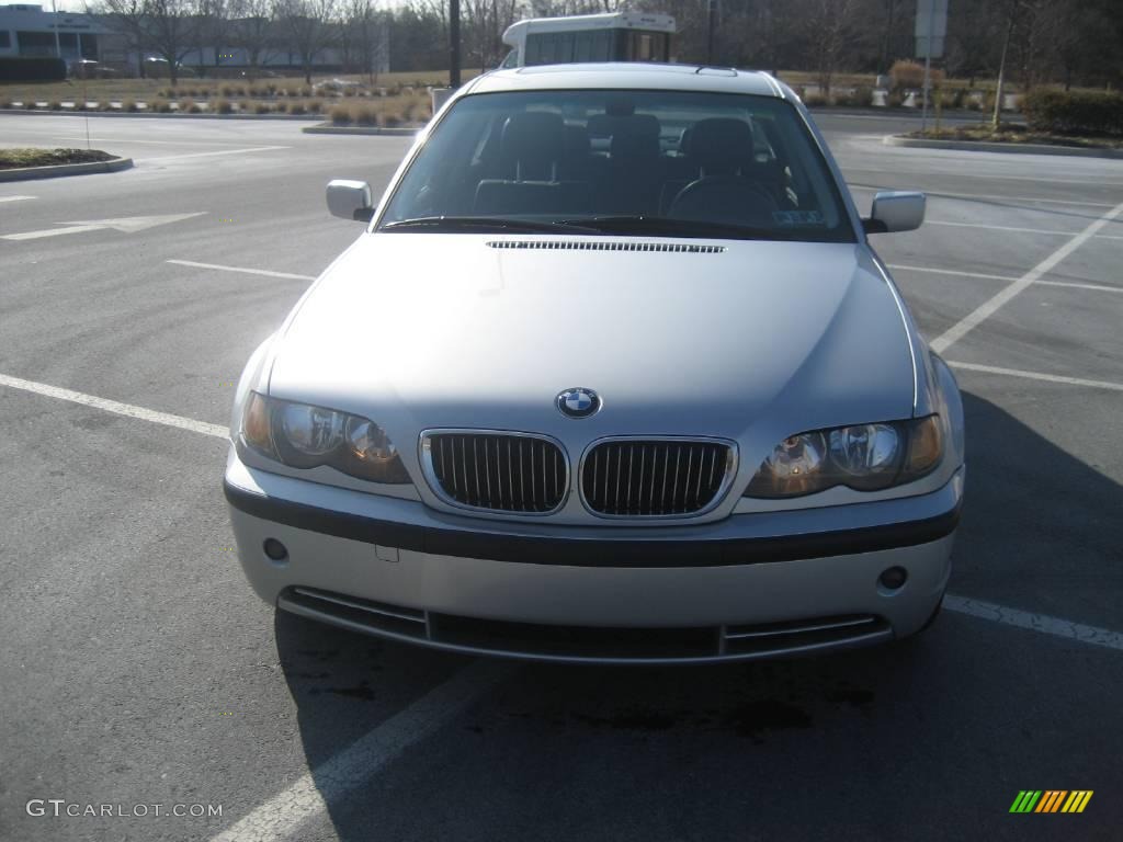 2005 3 Series 330i Sedan - Titanium Silver Metallic / Anthracite Black photo #2