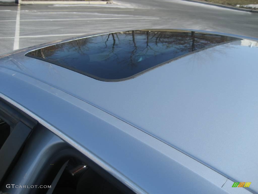 2005 3 Series 330i Sedan - Titanium Silver Metallic / Anthracite Black photo #22