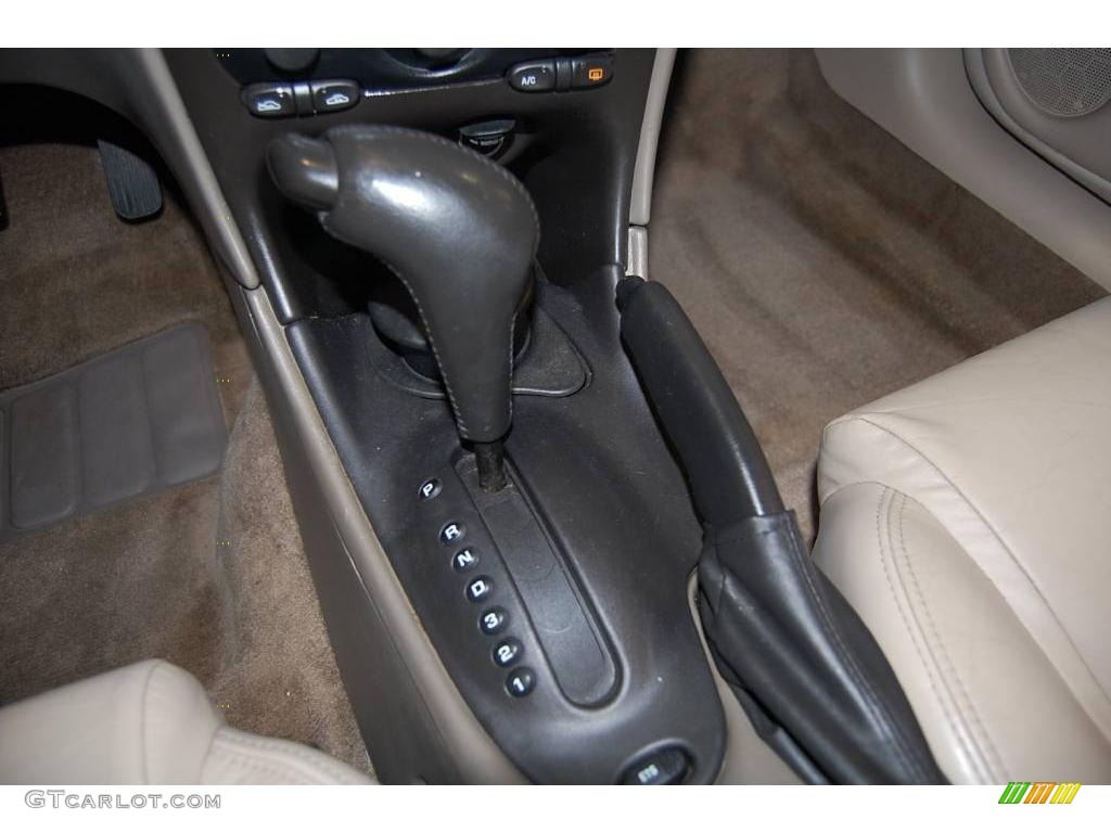 2000 Alero GLS Coupe - Meadow Green / Neutral photo #39