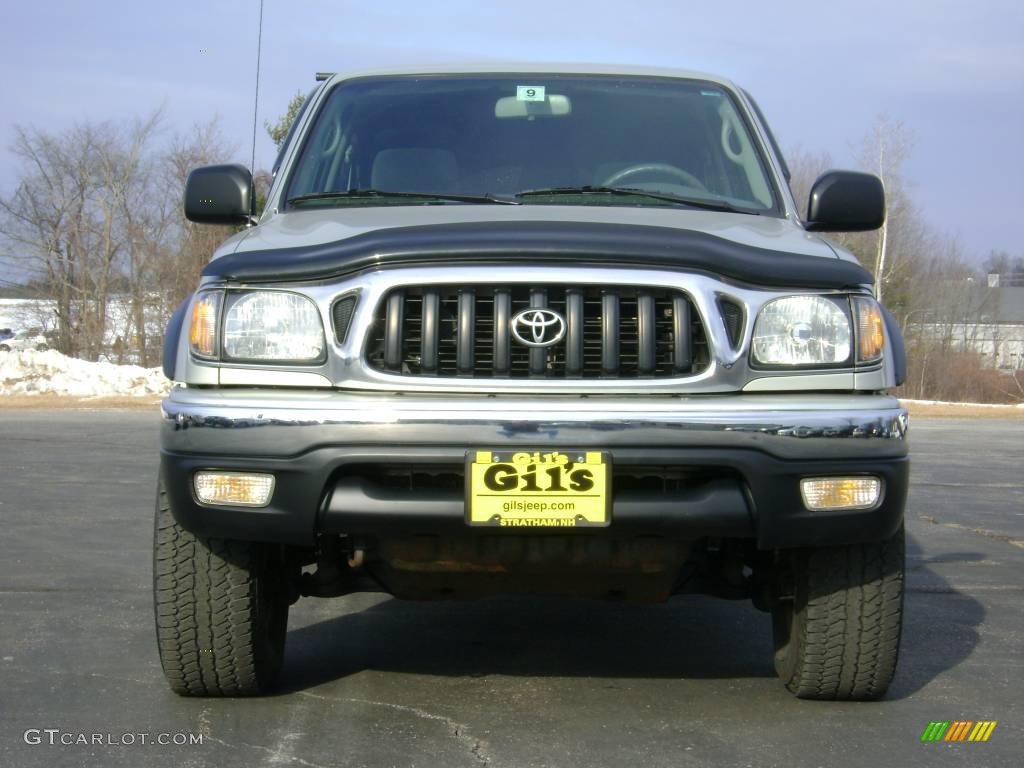 2004 Tacoma V6 Xtracab 4x4 - Lunar Mist Metallic / Charcoal photo #2