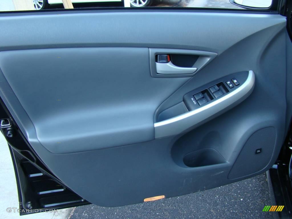 2010 Prius Hybrid IV - Black / Dark Gray photo #7